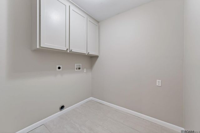 4835 Newell St, Zachary, LA 70791