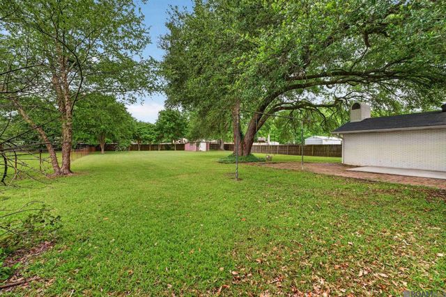 4835 Newell St, Zachary, LA 70791