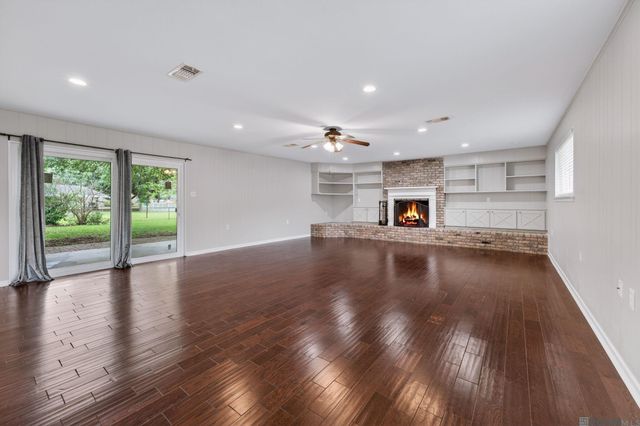 4835 Newell St, Zachary, LA 70791