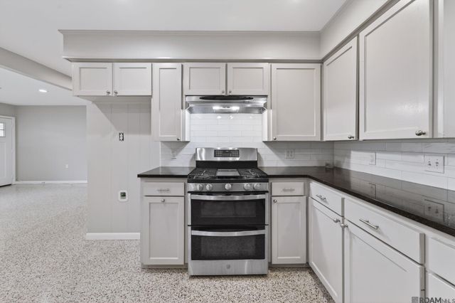4835 Newell St, Zachary, LA 70791