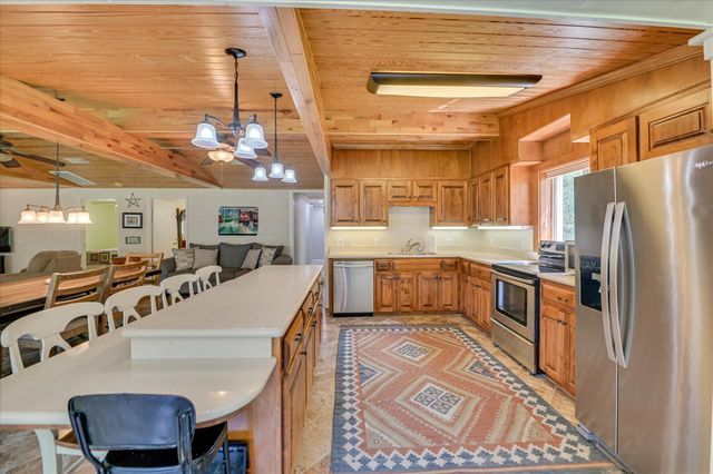 1129 Lakeside Drive, Lincolnton, GA 30817