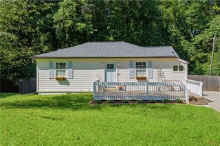 2538 Gordon Circle, Smyrna, GA 30080