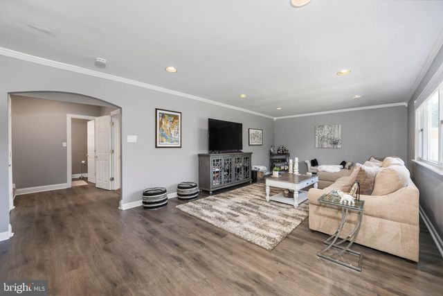 128 SANDRINGHAM RD, Cherry Hill, NJ 08003