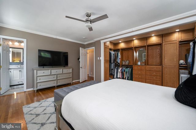 128 SANDRINGHAM RD, Cherry Hill, NJ 08003