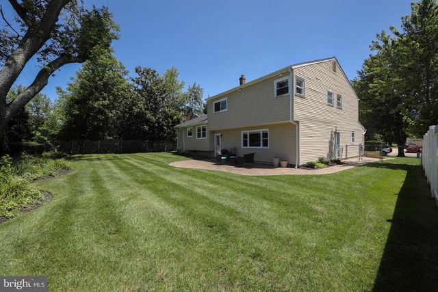 128 SANDRINGHAM RD, Cherry Hill, NJ 08003