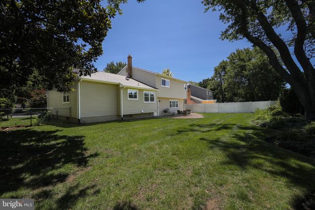 128 SANDRINGHAM RD, Cherry Hill, NJ 08003