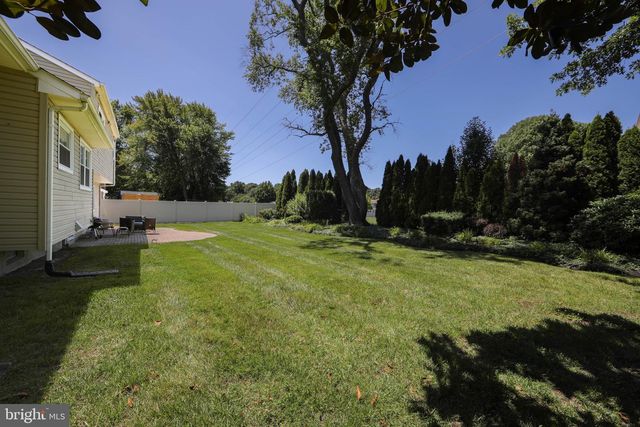 128 SANDRINGHAM RD, Cherry Hill, NJ 08003