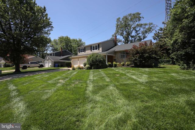 128 SANDRINGHAM RD, Cherry Hill, NJ 08003