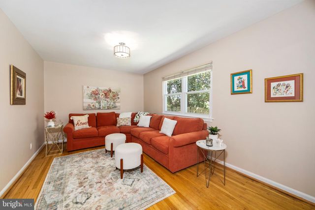 128 SANDRINGHAM RD, Cherry Hill, NJ 08003