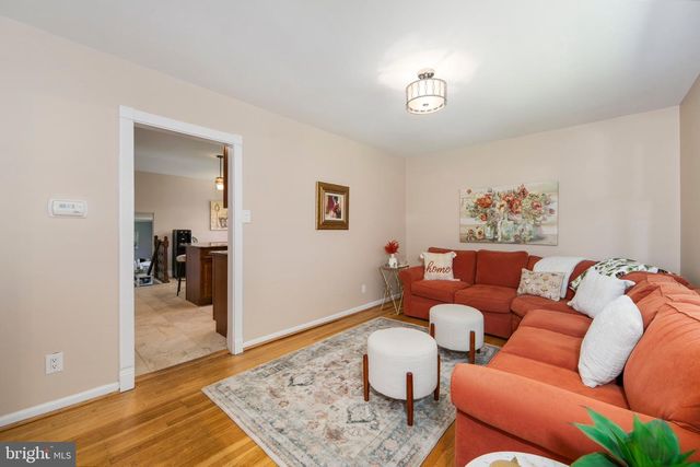 128 SANDRINGHAM RD, Cherry Hill, NJ 08003