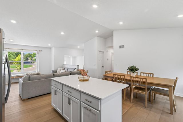 12994 10th Avenue N, Zimmerman, MN 55398