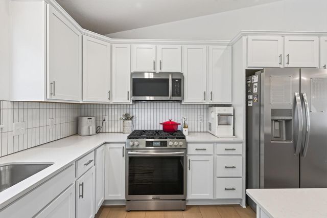 12994 10th Avenue N, Zimmerman, MN 55398