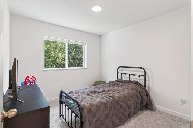 12994 10th Avenue N, Zimmerman, MN 55398