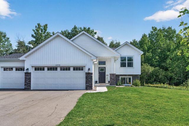 12994 10th Avenue N, Zimmerman, MN 55398