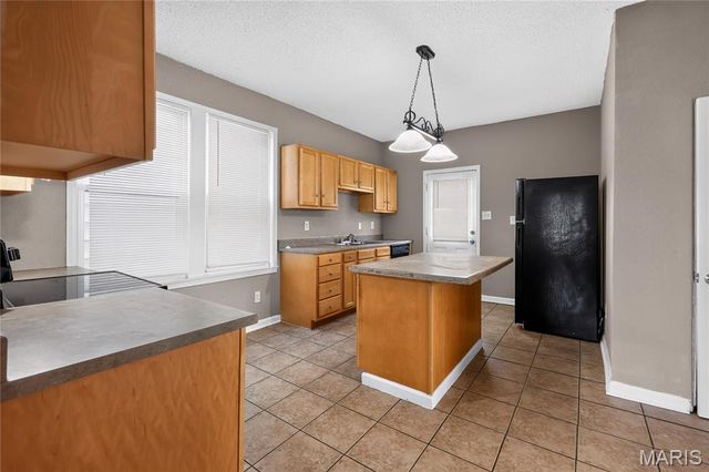 6847 Corbitt Avenue, University City, MO 63130