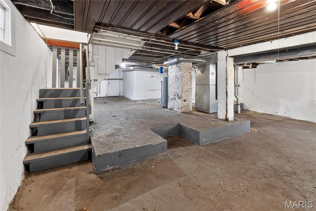 6847 Corbitt Avenue, University City, MO 63130
