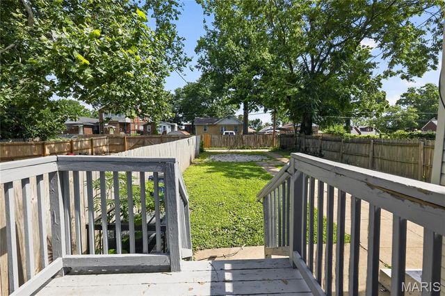 6847 Corbitt Avenue, University City, MO 63130