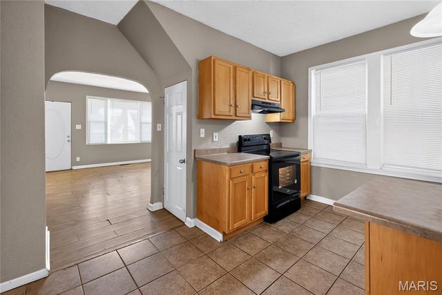 6847 Corbitt Avenue, University City, MO 63130