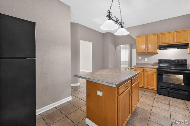 6847 Corbitt Avenue, University City, MO 63130
