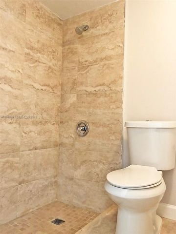 7650 SW 10th Ct A, North Lauderdale, FL 33068