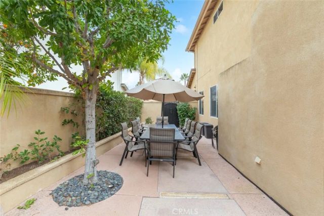 43993 Barletta, Temecula, CA 92592