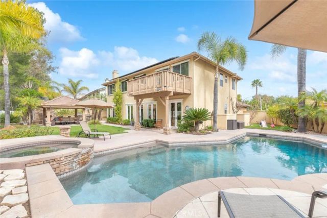 43993 Barletta, Temecula, CA 92592