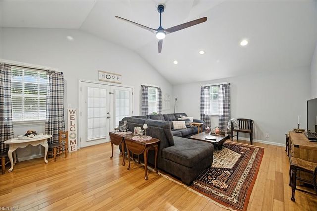 8729 Marlfield RD, Gloucester, VA 23061