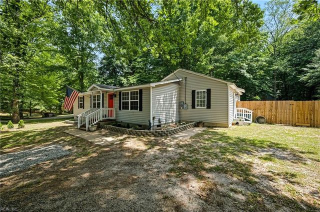8729 Marlfield RD, Gloucester, VA 23061