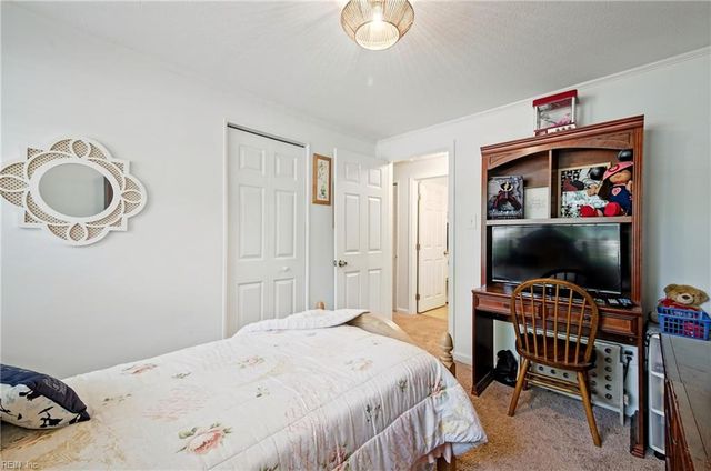 8729 Marlfield RD, Gloucester, VA 23061