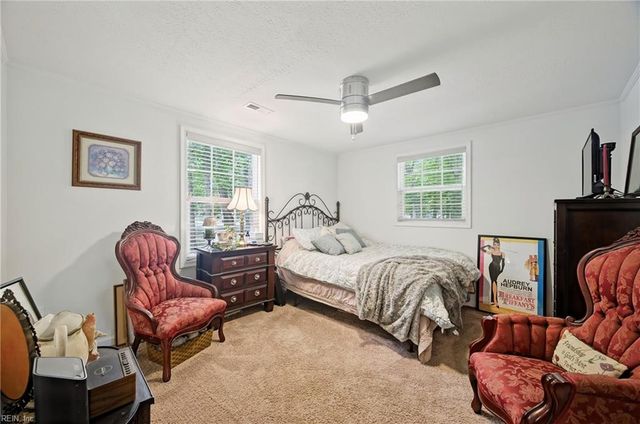 8729 Marlfield RD, Gloucester, VA 23061