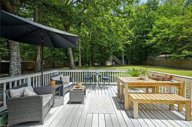 8729 Marlfield RD, Gloucester, VA 23061