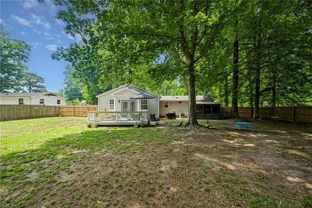 8729 Marlfield RD, Gloucester, VA 23061
