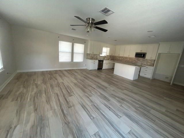 807 Erin Street, El Campo, TX 77437