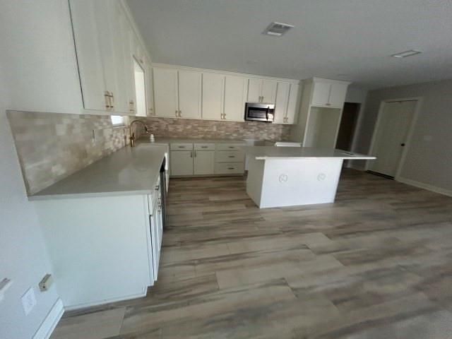 807 Erin Street, El Campo, TX 77437