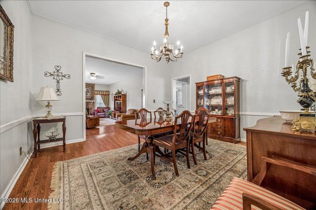 140 N Maury Street, M, Holly Springs, MS 38635