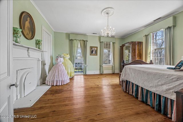 140 N Maury Street, M, Holly Springs, MS 38635