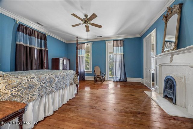 140 N Maury Street, M, Holly Springs, MS 38635