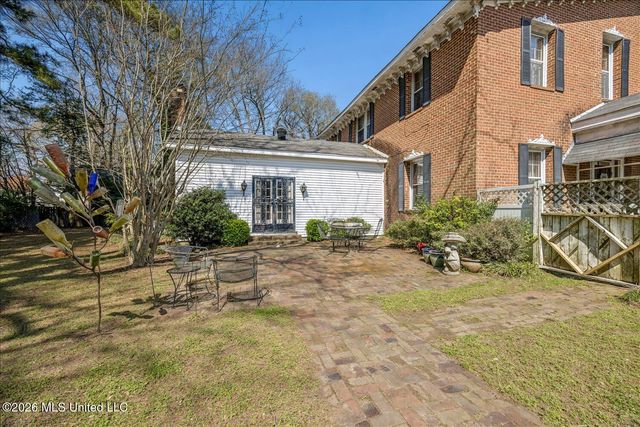 140 N Maury Street, M, Holly Springs, MS 38635