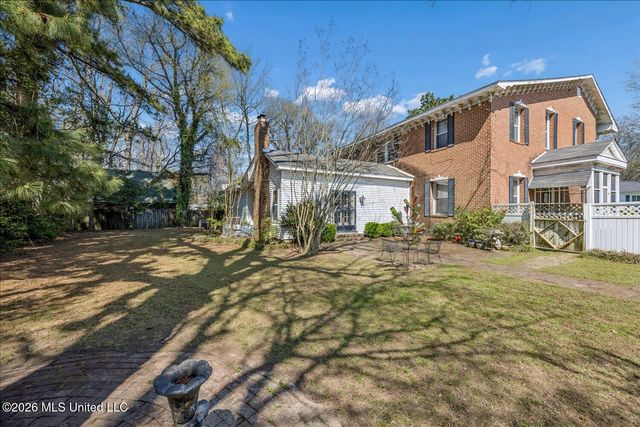 140 N Maury Street, M, Holly Springs, MS 38635