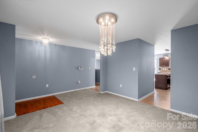 9520 Eagle Feathers Drive 154, Charlotte, NC 28214