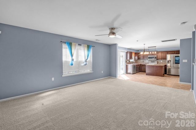 9520 Eagle Feathers Drive 154, Charlotte, NC 28214