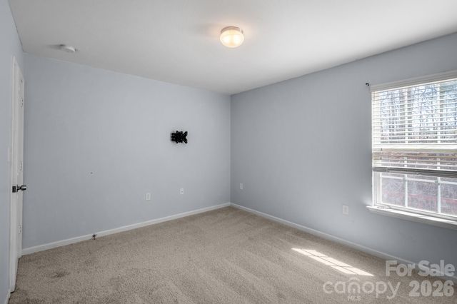 9520 Eagle Feathers Drive 154, Charlotte, NC 28214