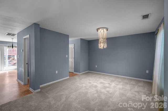 9520 Eagle Feathers Drive 154, Charlotte, NC 28214