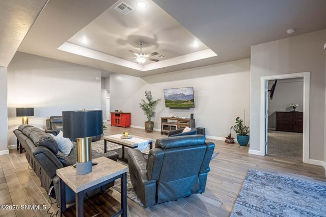 2632 E Springs Road, Las Cruces, NM 88011