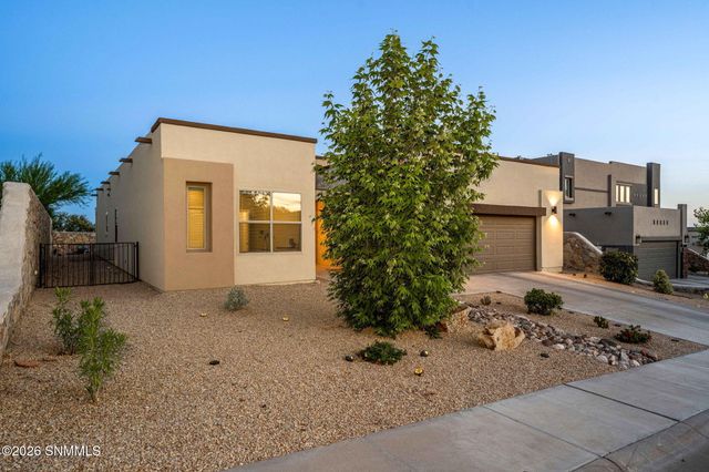 2632 E Springs Road, Las Cruces, NM 88011