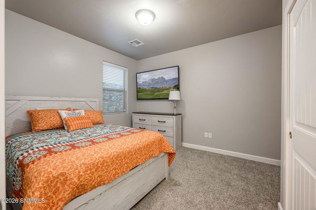 2632 E Springs Road, Las Cruces, NM 88011