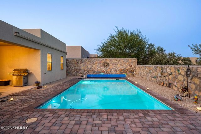 2632 E Springs Road, Las Cruces, NM 88011