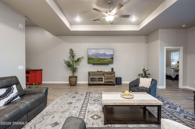 2632 E Springs Road, Las Cruces, NM 88011