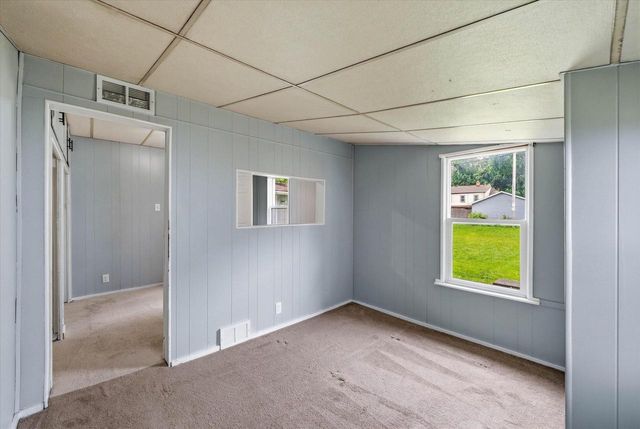 7139 W Saint Paul AVENUE, Milwaukee, WI 53213