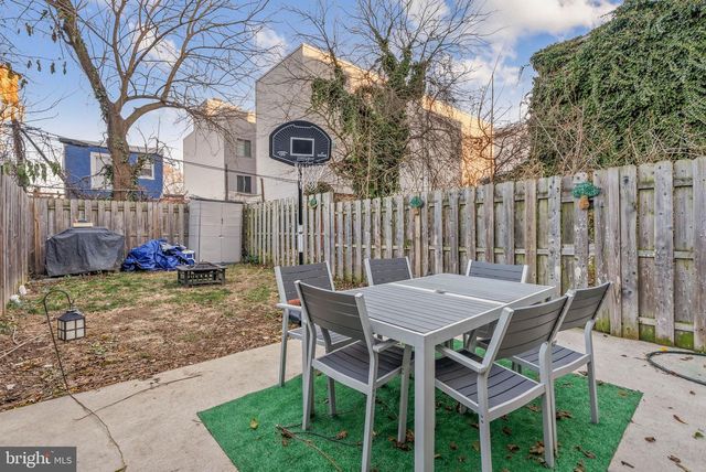 1517 N 27TH ST, Philadelphia, PA 19121